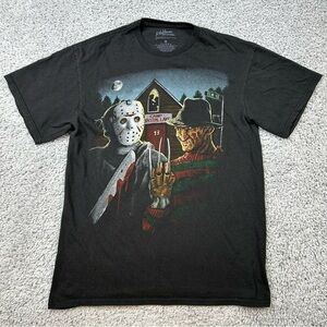 A Nightmare on Elm Street Shirt Womens Medium Crewneck Freddy VS Jason Tee Movie
